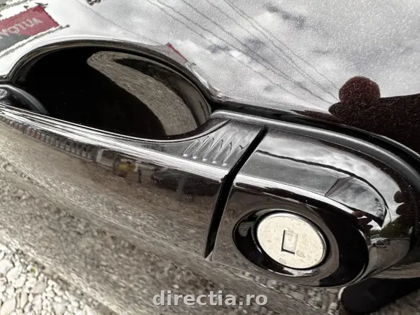 Poza anunț 24