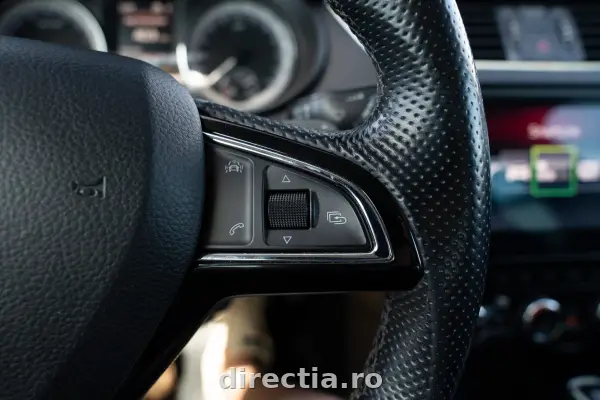 Poza anunț 21