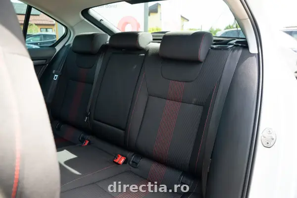 Poza anunț 25