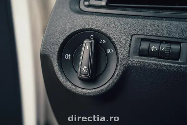 Poza anunț 12