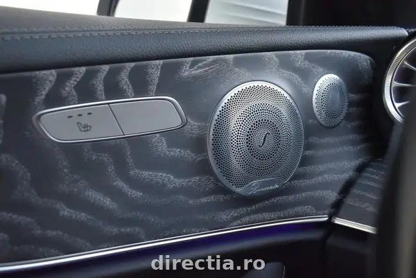Poza anunț 12