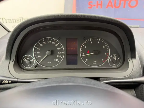 Poza anunț 11