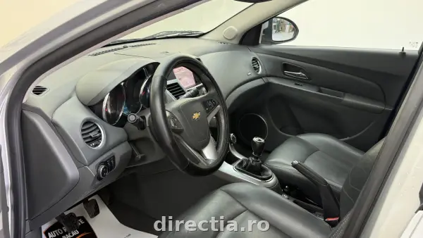 Poza anunț 11