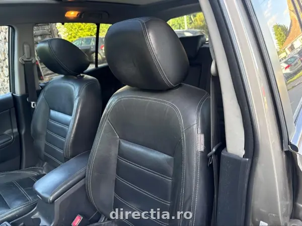 Poza anunț 12