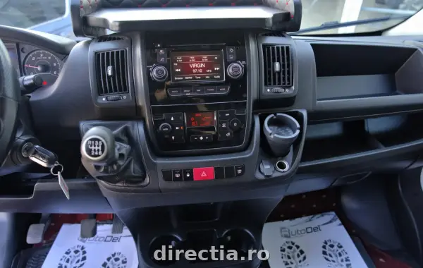 Poza anunț 13