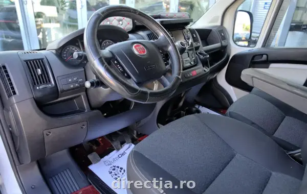 Poza anunț 11