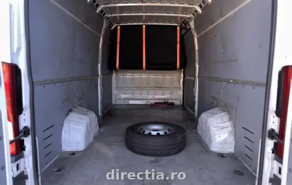 Poza anunț 9