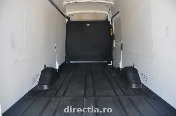 Poza anunț 8
