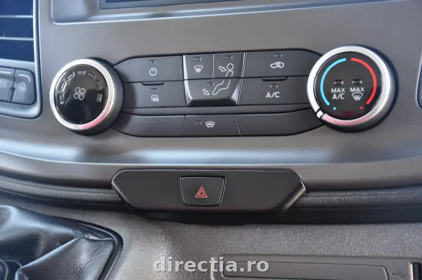 Poza anunț 18