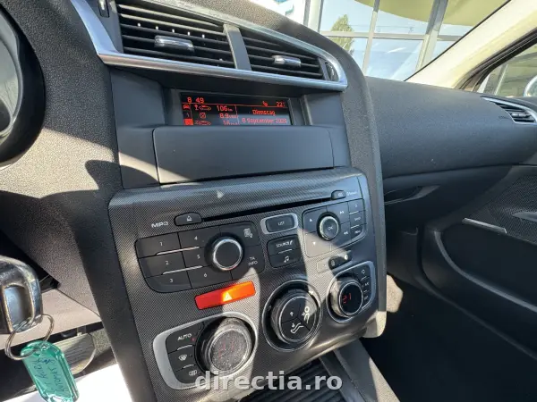 Poza anunț 27