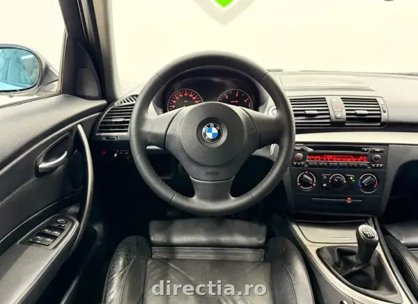 Poza anunț 12