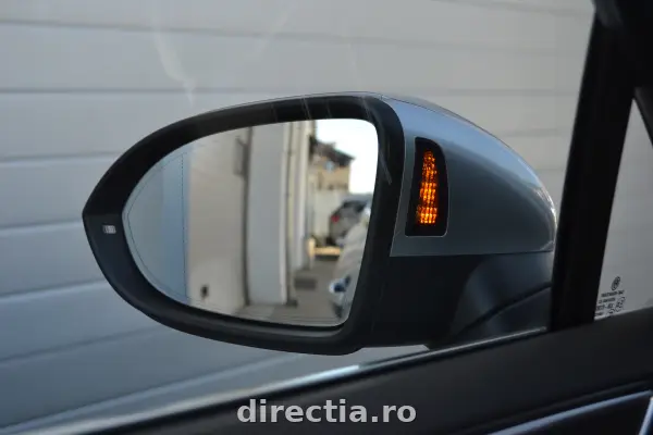 Poza anunț 32