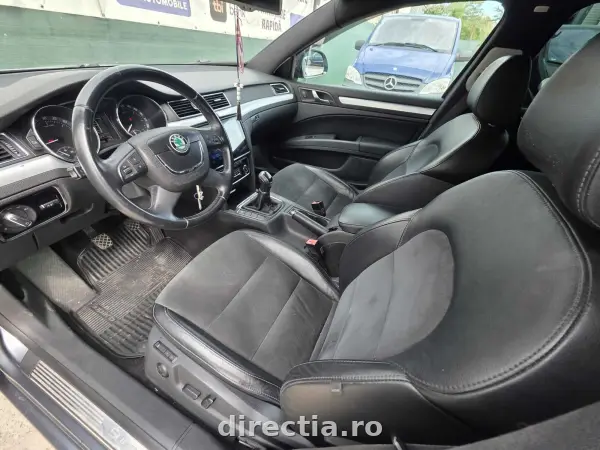 Poza anunț 13