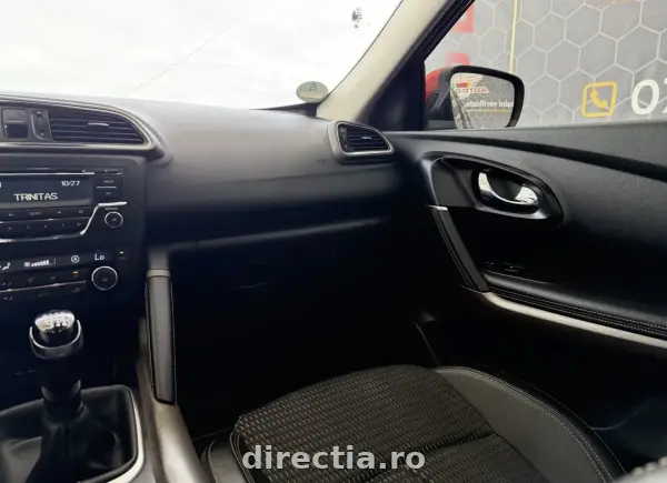 Poza anunț 14