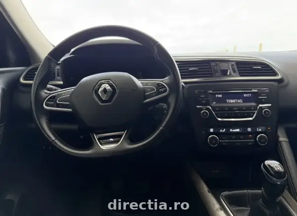Poza anunț 12
