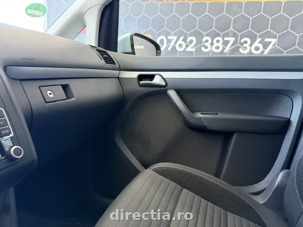 Poza anunț 18