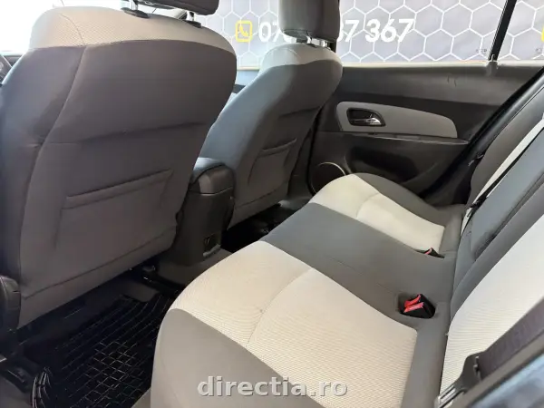 Poza anunț 10