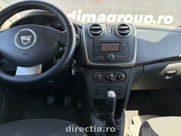 Poza anunț 12