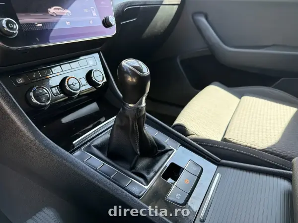 Poza anunț 16