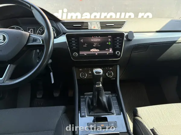 Poza anunț 12