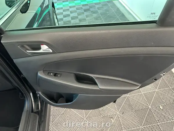 Poza anunț 17