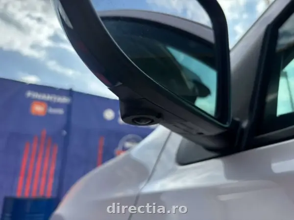 Poza anunț 12