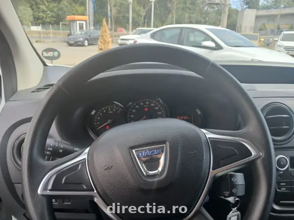 Poza anunț 8