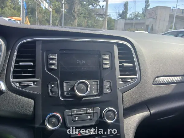 Poza anunț 13