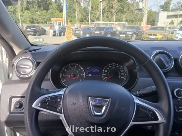 Poza anunț 8