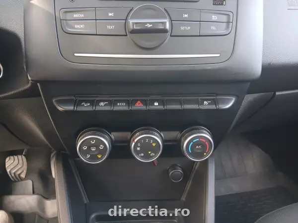 Poza anunț 13