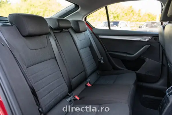 Poza anunț 9