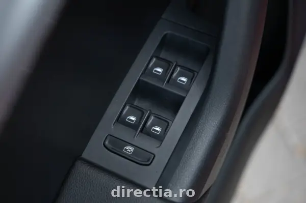 Poza anunț 19