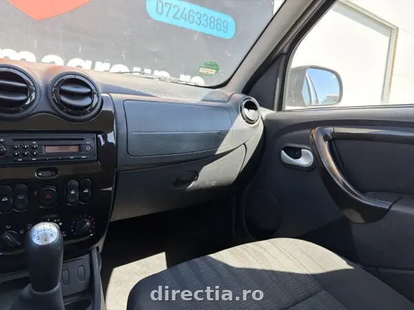 Poza anunț 12