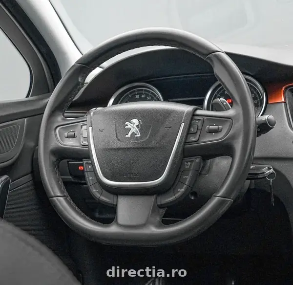 Poza anunț 10