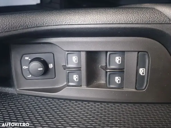Poza anunț 35