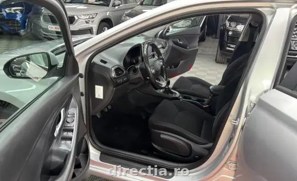 Poza anunț 11