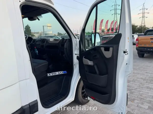 Poza anunț 13