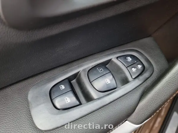 Poza anunț 24