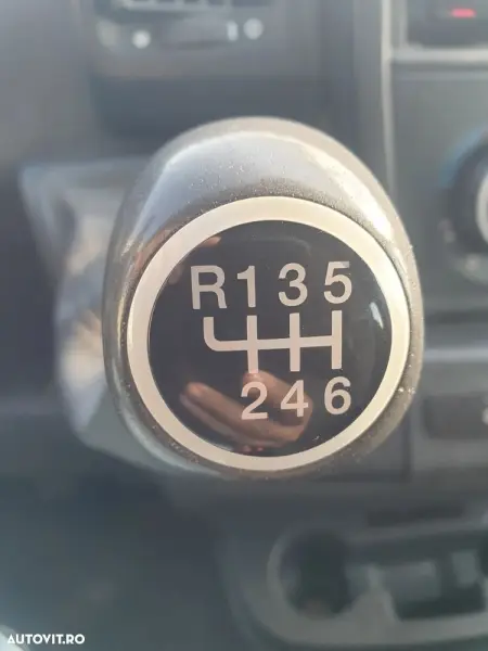 Poza anunț 24