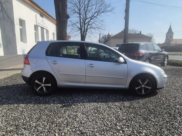 Poza anunț 12