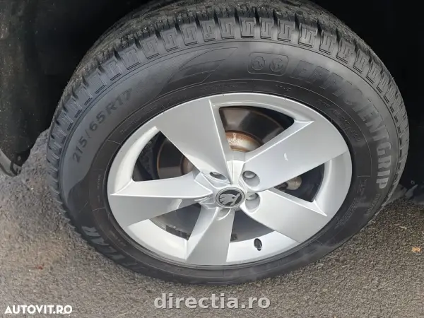 Poza anunț 12