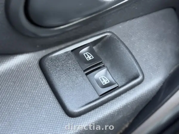 Poza anunț 18