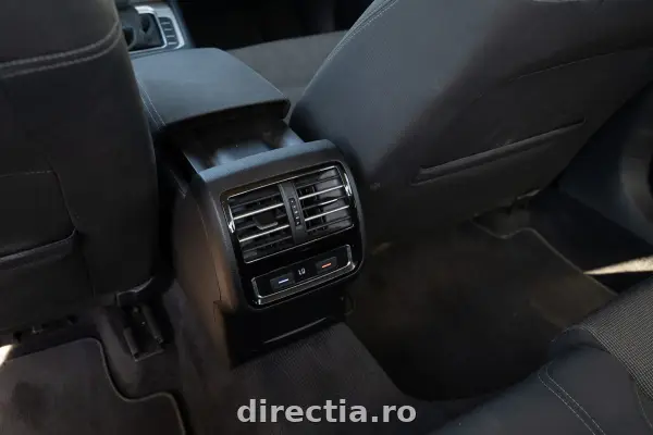 Poza anunț 25