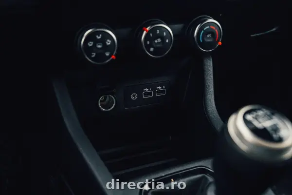 Poza anunț 12