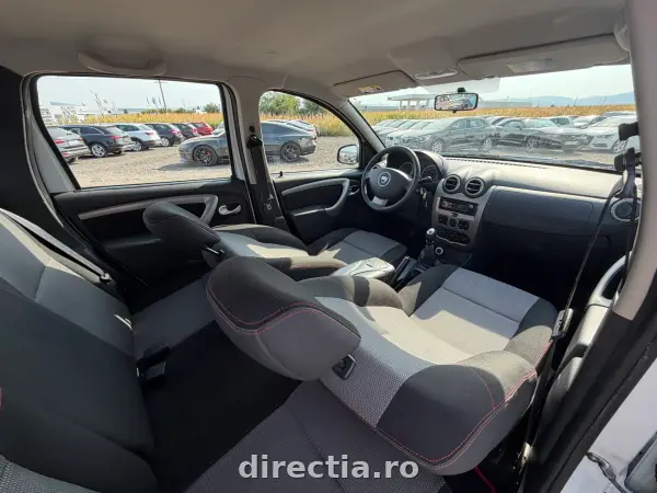 Poza anunț 18