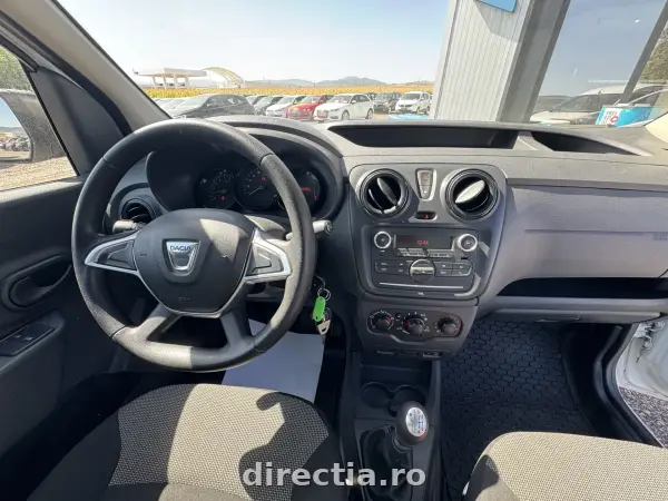 Poza anunț 18