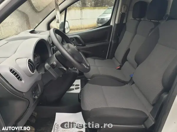 Poza anunț 18