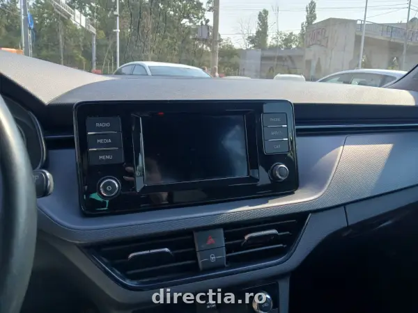 Poza anunț 12