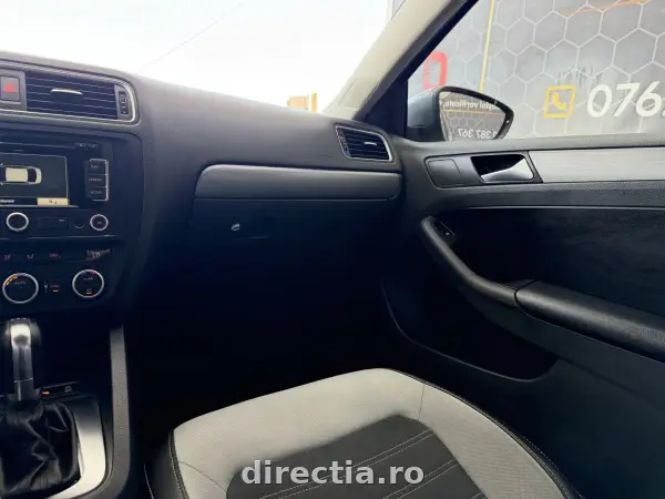 Poza anunț 12