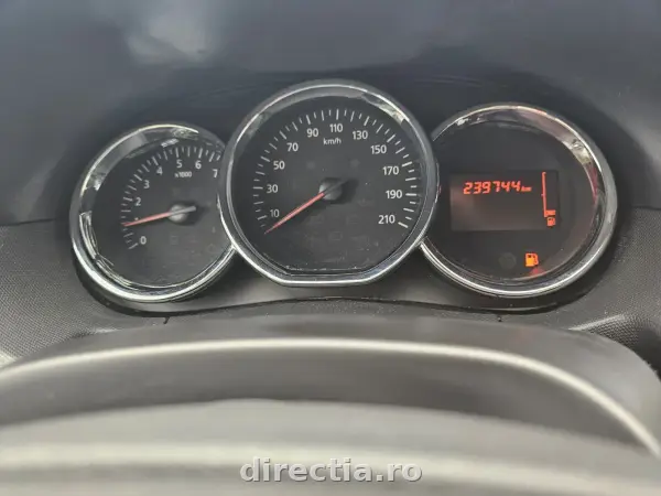 Poza anunț 18